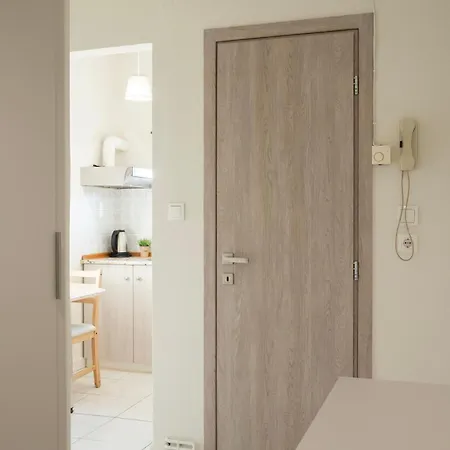 Aetheria House #2 Apartment