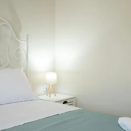Aetheria House #2 Apartment